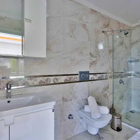 Вилла Islamlar Village 5 Bedroom *