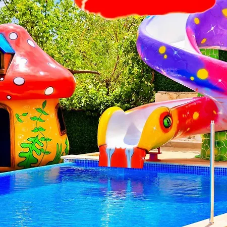 Islamlar Village 5 Bedroom Вилла *