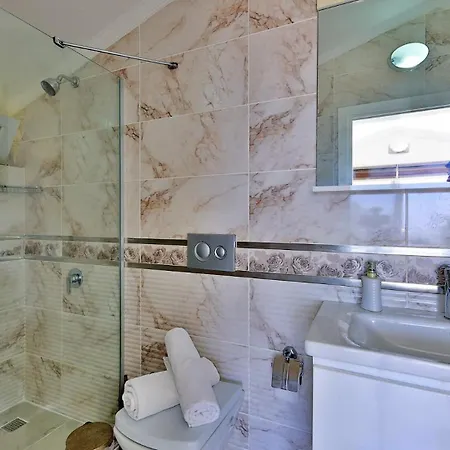 Islamlar Village 5 Bedroom - 3334 Villa