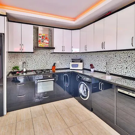 Islamlar Village 5 Bedroom - 3334 *