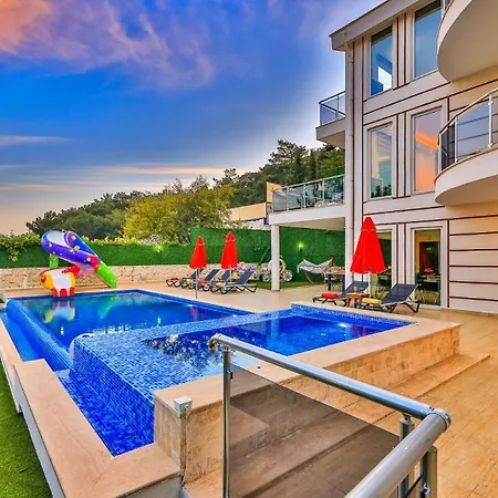 Villa Islamlar Village 5 Bedroom - 3334
