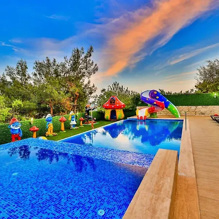 Islamlar Village 5 Bedroom - 3334 *