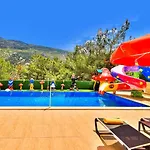 Islamlar Village 5 Bedroom Villa *