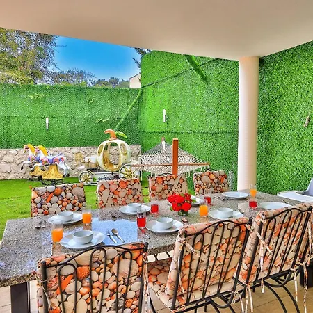Vilă Islamlar Village 5 Bedroom Kalkan
